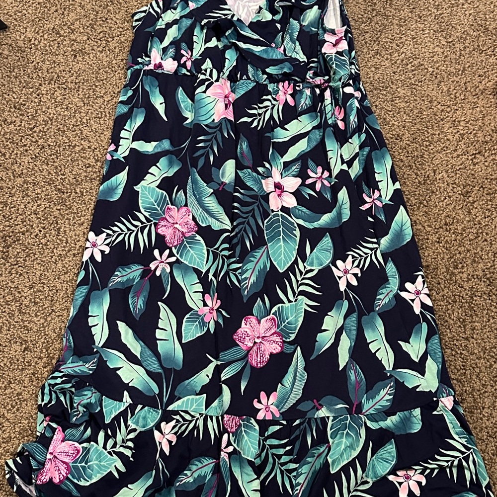 Old Navy maternity Floral Tropical Maxi Dress